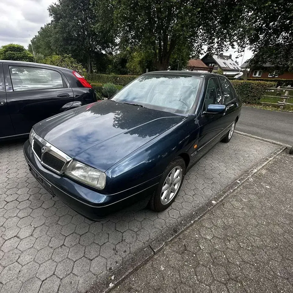 Gebraucht Lancia Kappa 156 PS (114 kW) 1986 Blau Limousine