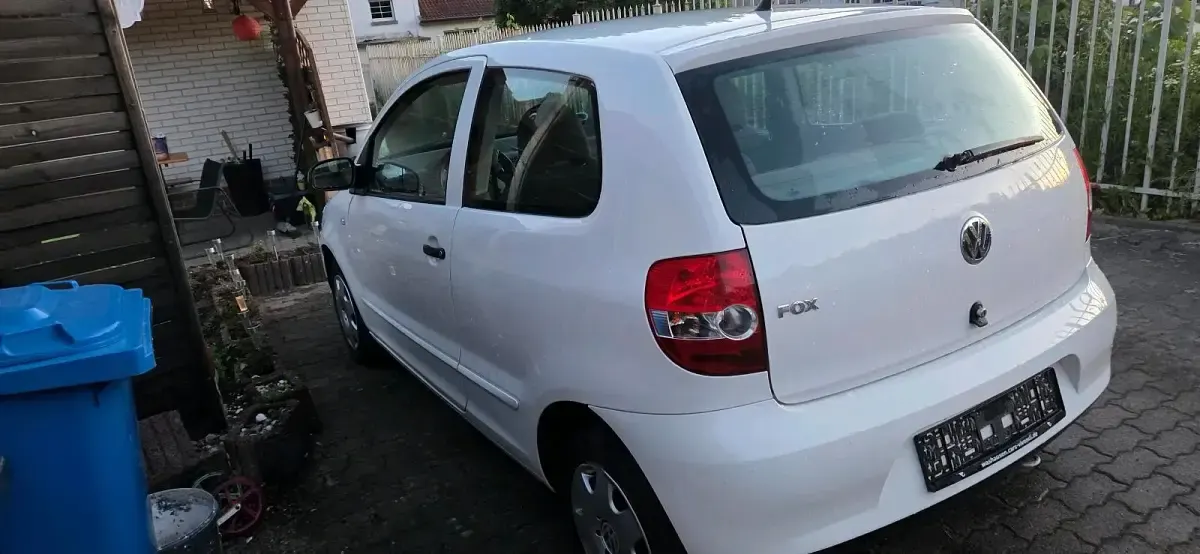 Gebraucht VW Polo 55 PS (40 kW) 2010 Weiß Kleinwagen
