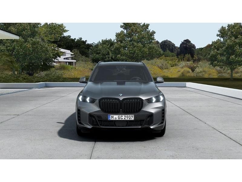 Neu BMW X5 M Sport 352 PS (258 kW) 2025 Grau SUV