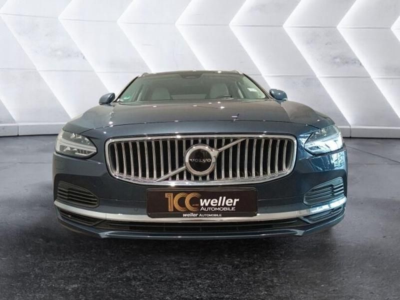 Gebraucht Volvo V90 Core 398 PS (292 kW) 2023 Blau Kombi