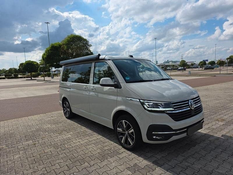 Gebraucht VW California California 150 PS (110 kW) 2022 Grau Van