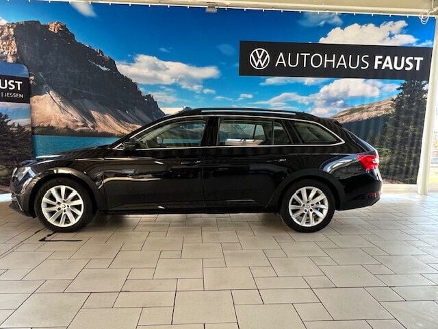 Gebraucht Skoda Superb Ambition 218 PS (160 kW) 2020 Schwarz perleffekt Kombi