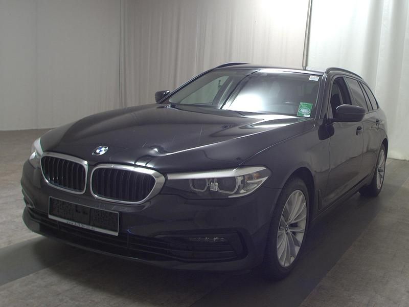 Gebraucht BMW 520 Performance 190 PS (139 kW) 2019 Schwarz Kombi