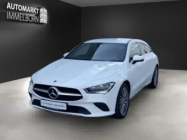 Gebraucht Mercedes CLA180 136 PS (100 kW) 2021 Weiß Limousine