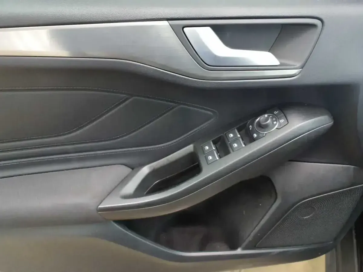 Gebraucht Ford Focus Titanium X 155 PS (114 kW) 2023 Agate black metallic Kombi