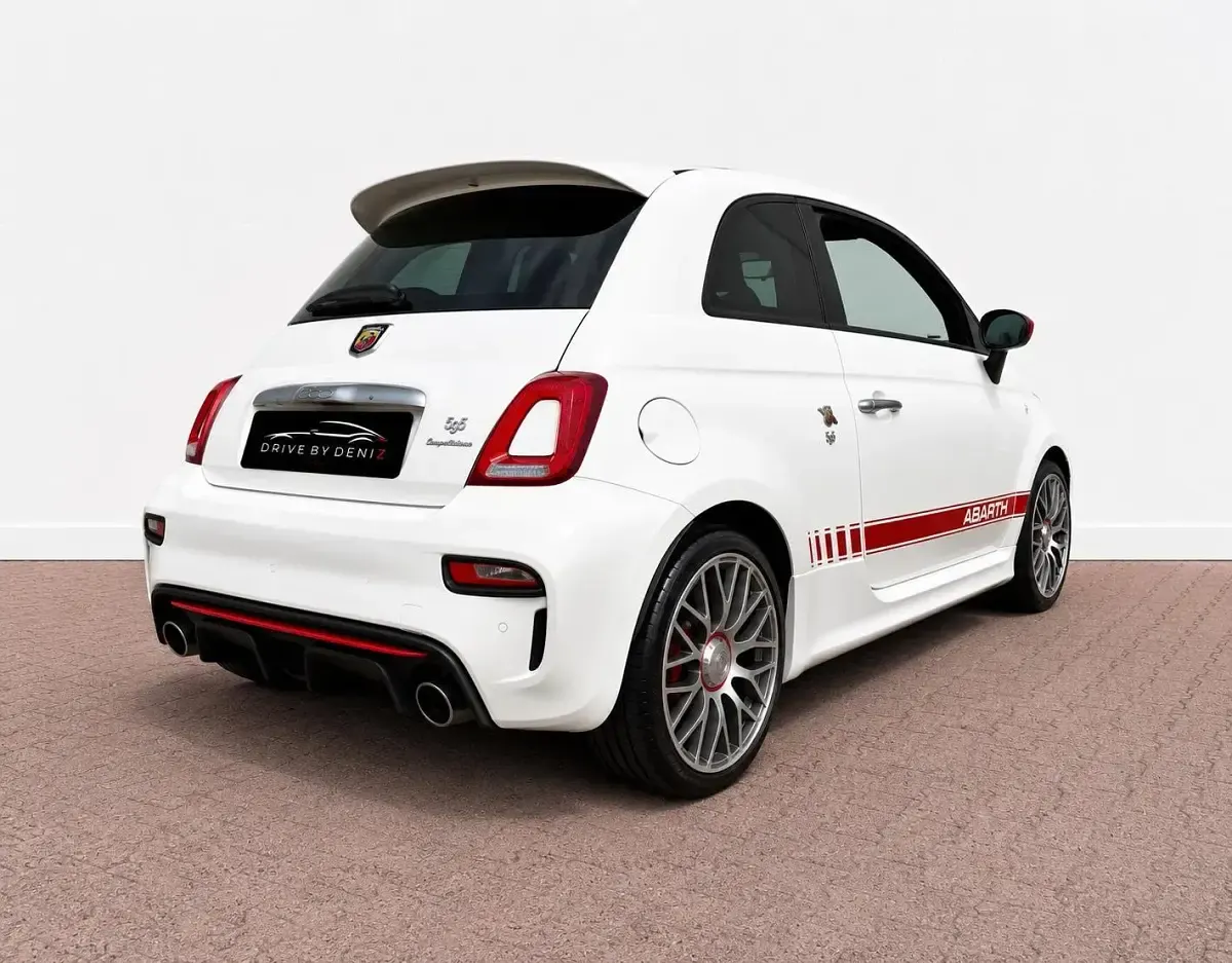 Gebraucht Abarth 595 Competizione 165 PS (121 kW) 2017 Weiß Kleinwagen