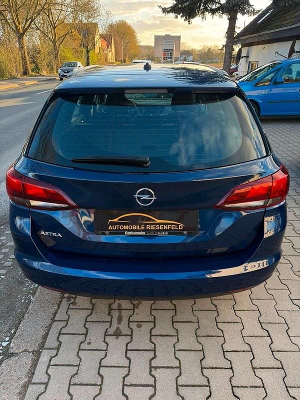 Gebraucht Opel Astra 110 PS (80 kW) 2020 Blau Kombi