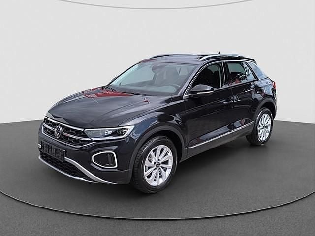 Deep black Gebraucht 2024 VW T-Roc Style SUV | 30.240 € (Fairer Preis) - Bild 1/4