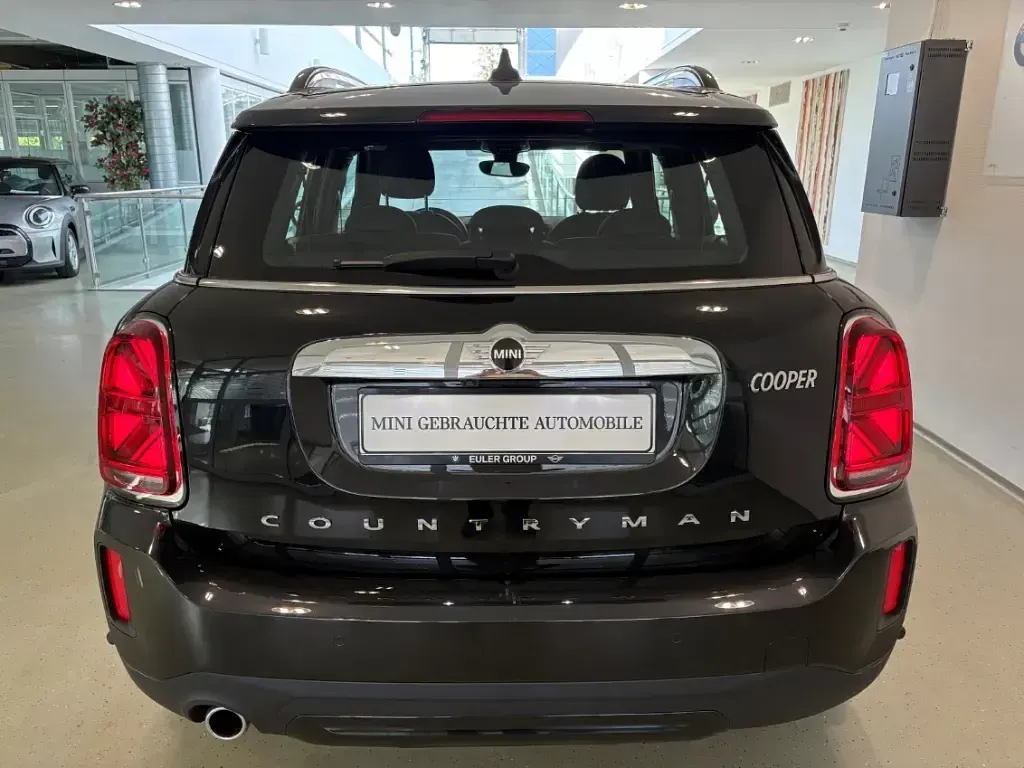 Gebraucht Mini Cooper 136 PS (100 kW) 2023 Schwarz Kleinwagen