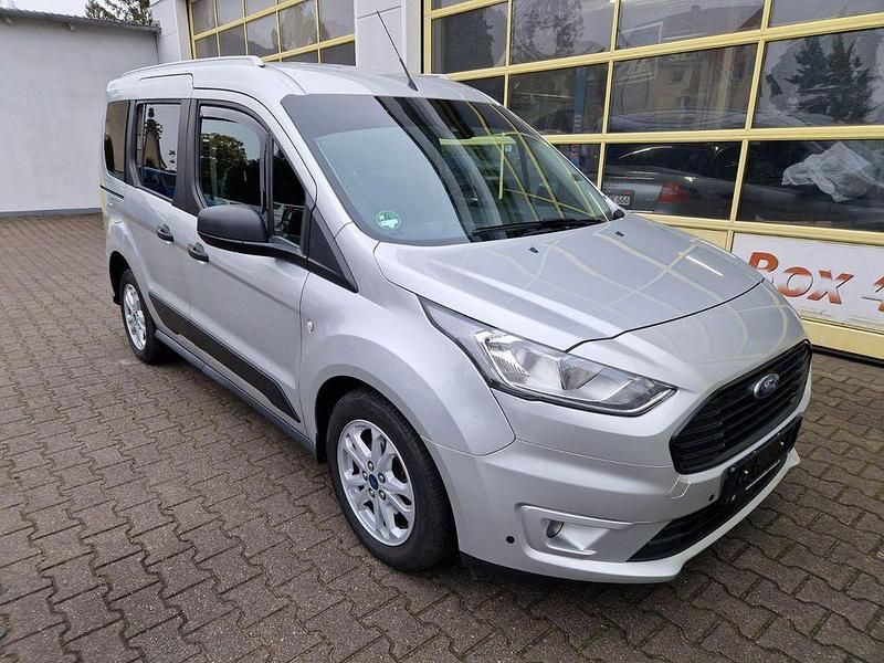 Silber Gebraucht 2019 Ford Tourneo Connect Trend Van / Kleinbus | 13.900 € (Guter Preis) - Bild 1/4