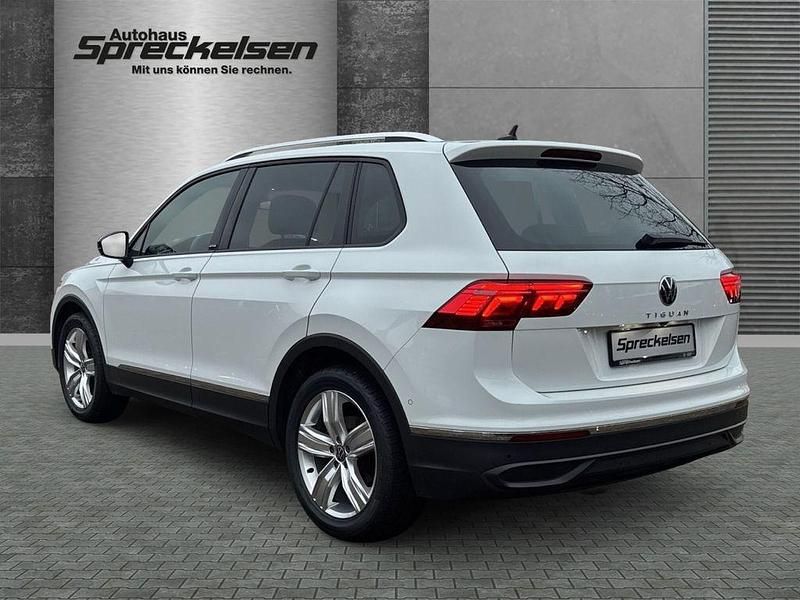 Gebraucht VW Tiguan Active 150 PS (110 kW) 2022 Weiß SUV