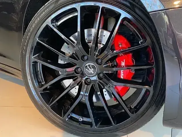 Gebraucht Maserati Ghibli 430 PS (316 kW) 2022 Other Limousine