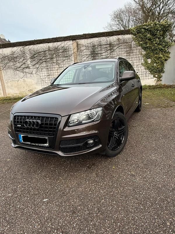 Braun Gebraucht 2011 Audi Q5 S-Line SUV | 11.500 € (Fairer Preis) - Bild 1/4