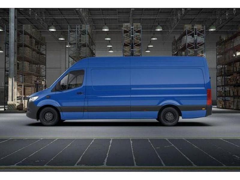 Gebraucht Mercedes Sprinter 110 PS (80 kW) 2023 Ultramarinblau Van