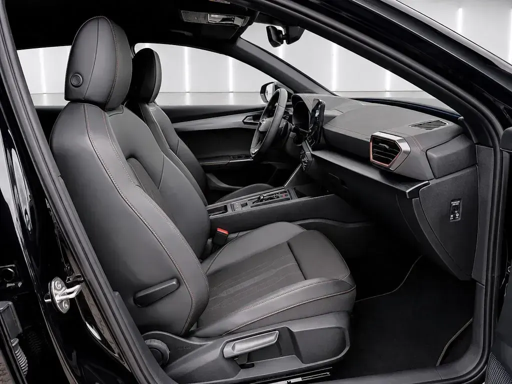 Gebraucht Cupra Formentor 150 PS (110 kW) 2023 Schwarz SUV