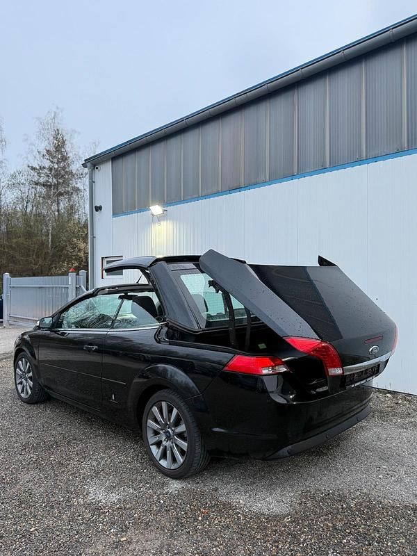 Gebraucht Ford Focus Cabriolet 150 PS (110 kW) 2010 Schwarz Cabrio