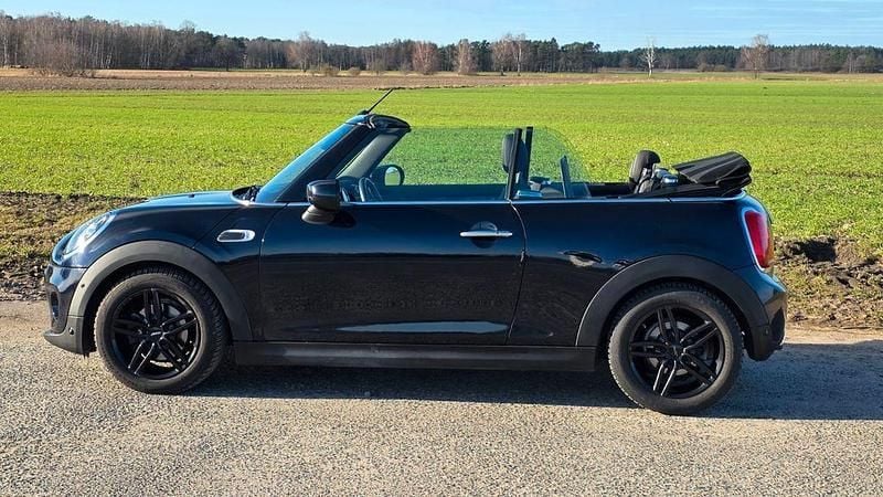 Gebraucht Mini Cooper Cabriolet 136 PS (100 kW) 2020 Schwarz Cabrio