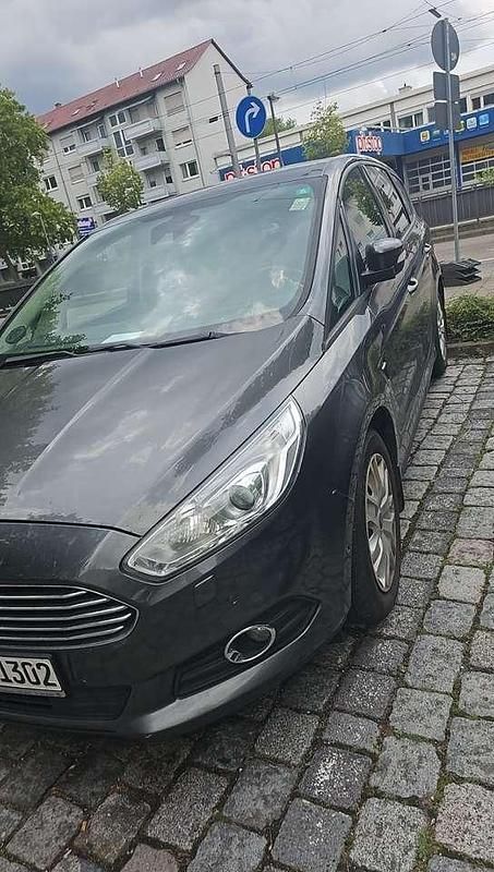 Gebraucht 2016 Ford S-MAX Vignale Van / Kleinbus | 8.500 € (Superpreis) - Bild 1/4