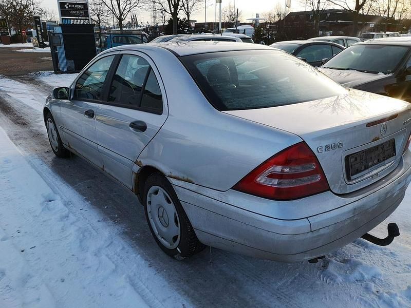 Gebraucht Mercedes C200 Classic 163 PS (119 kW) 2001 Limousine