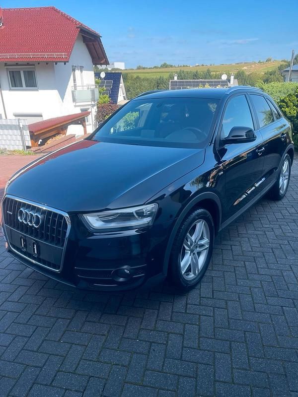Schwarz Gebraucht 2012 Audi Q3 S-Line SUV | 10.000 € (Guter Preis) - Bild 1/4
