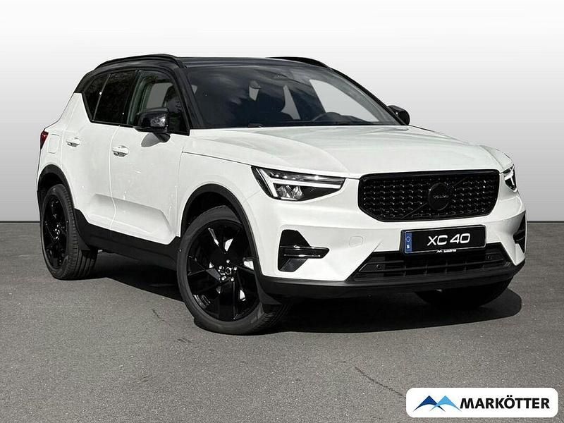 Neu Volvo XC40 Plus 197 PS (144 kW) 2025 Weiss SUV