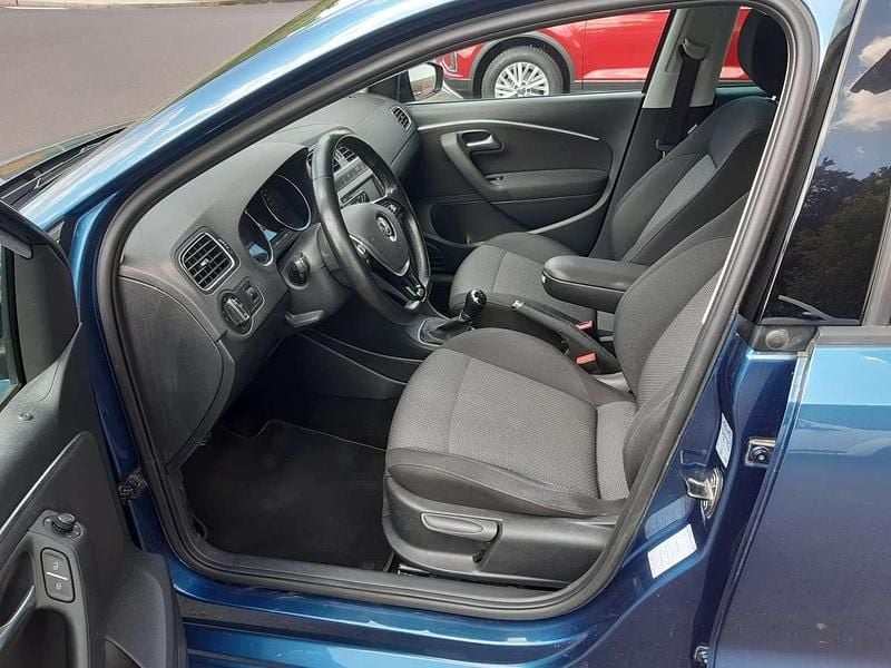 Gebraucht VW Polo 105 PS (77 kW) 2017 Blau Limousine