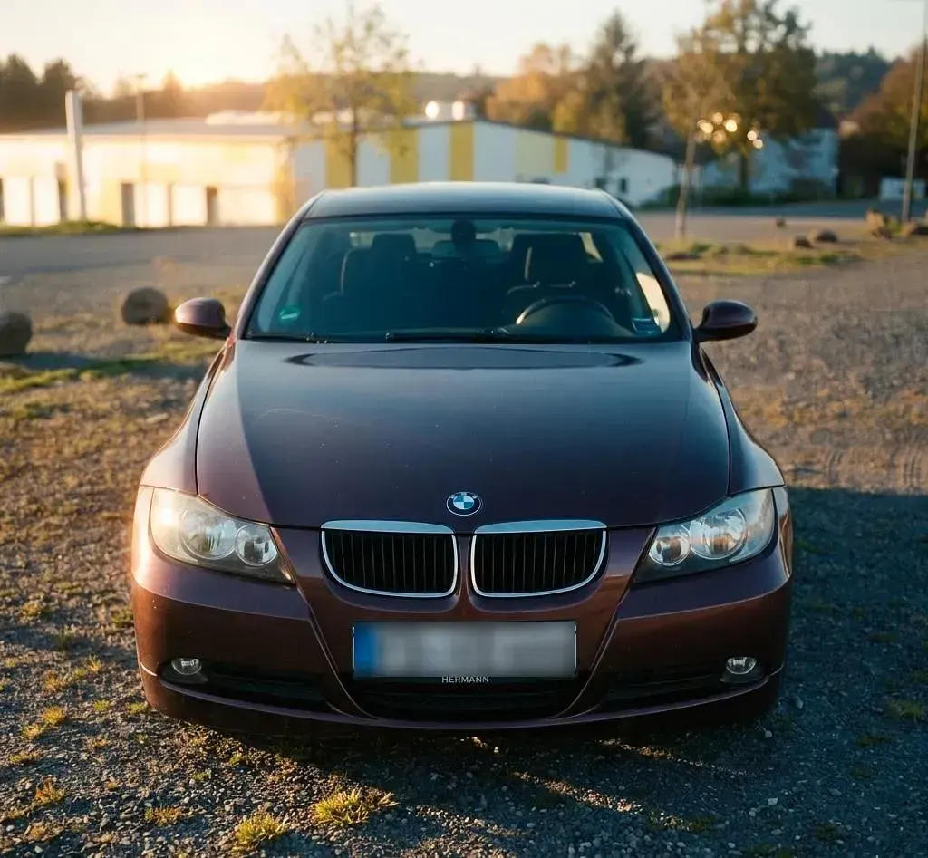 Gebraucht BMW 318 120 PS (88 kW) 2005 Limousine