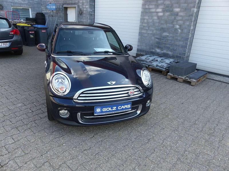 Gebraucht Mini Cooper Clubman 122 PS (89 kW) 2011 Reef blue metallic Kombi