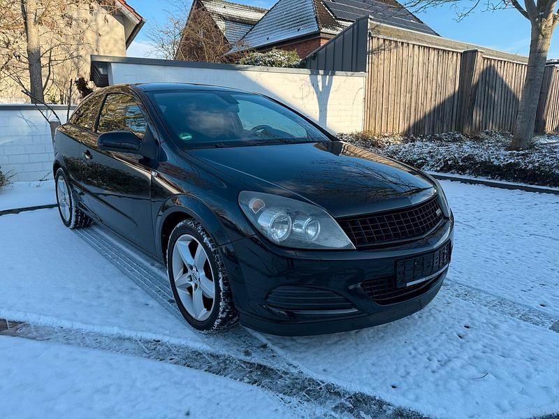 Schwarz Gebraucht 2007 Opel Astra GTC Coupé | 1.949 € (Fairer Preis) - Bild 1/4