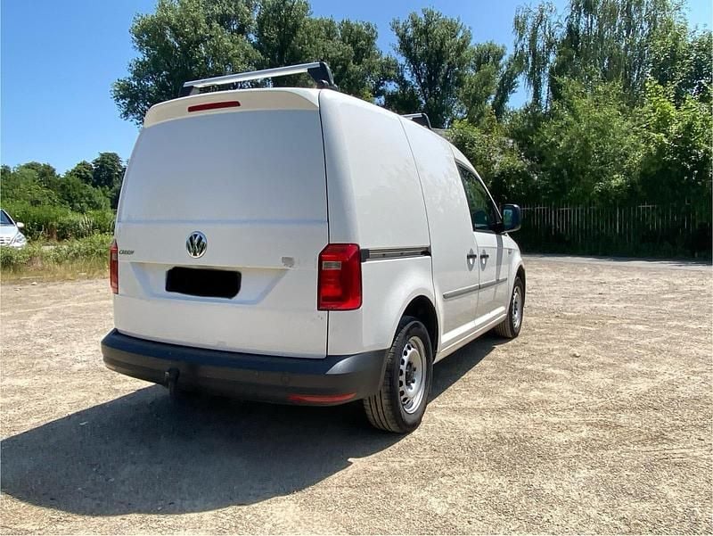 Second-hand VW Caddy 2018 Alb Monovolum