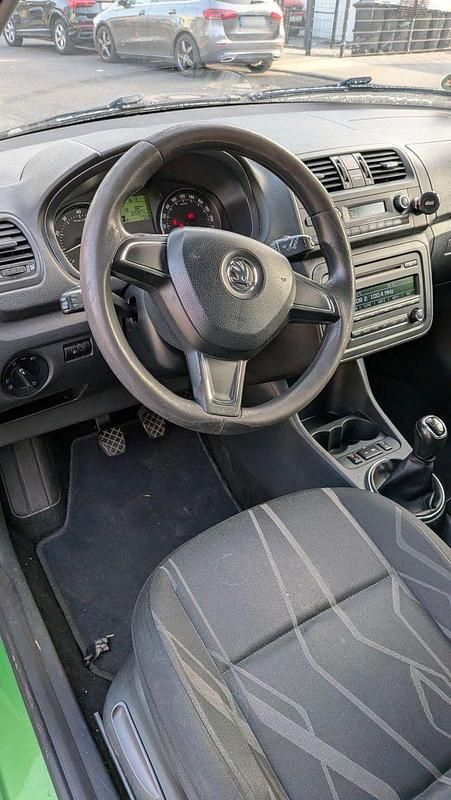 Gebraucht Skoda Fabia Fresh 86 PS (63 kW) 2014 Grün Kleinwagen