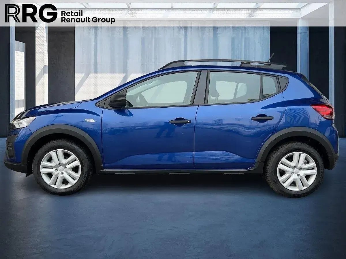 Gebraucht Dacia Sandero Essentiel 101 PS (74 kW) 2024 Blau Limousine