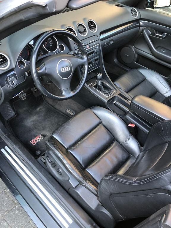 Gebraucht Audi Cabriolet 170 PS (125 kW) 2002 Schwarz Cabrio