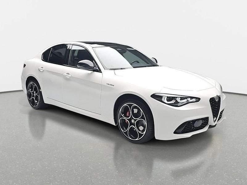 Gebraucht Alfa Romeo Giulia Premium 280 PS (205 kW) 2025 Weiß Limousine