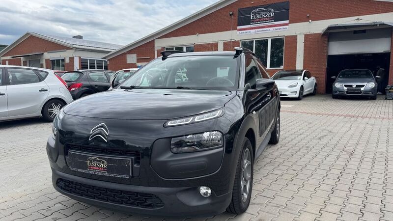 Schwarz Gebraucht 2017 Citroën C4 Cactus Feel Kleinwagen | 8.299 € (Fairer Preis) - Bild 1/4