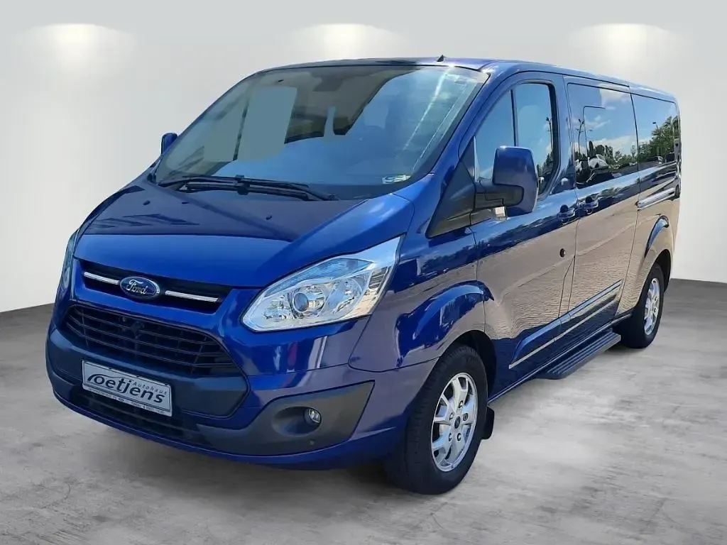 Gebraucht Ford Tourneo Titanium 155 PS (114 kW) 2014 Blau Van / Kleinbus
