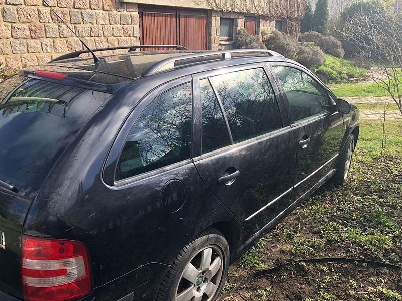 Gebraucht Skoda Fabia Ambiente 101 PS (74 kW) 2007 Schwarz Kombi