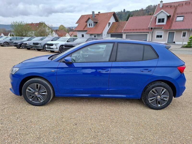 Gebraucht Skoda Fabia Drive 95 PS (69 kW) 2022 Blau Kleinwagen