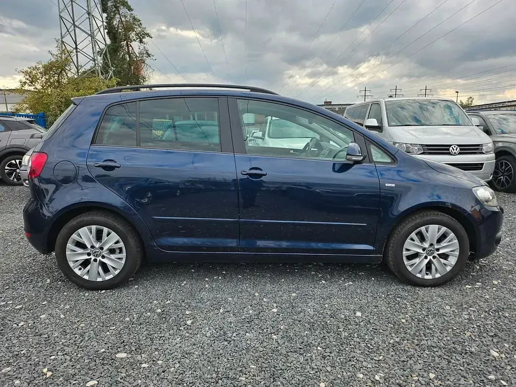 Gebraucht VW Golf Plus Life 122 PS (89 kW) 2013 Blau Van / Kleinbus