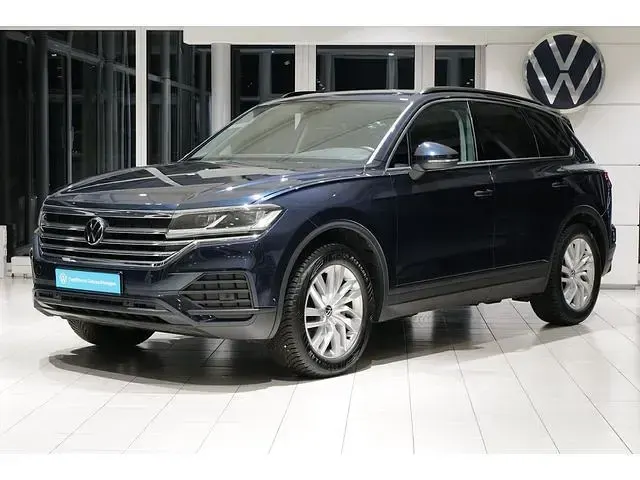 Gebraucht VW Touareg 231 PS (169 kW) 2025 Blau SUV