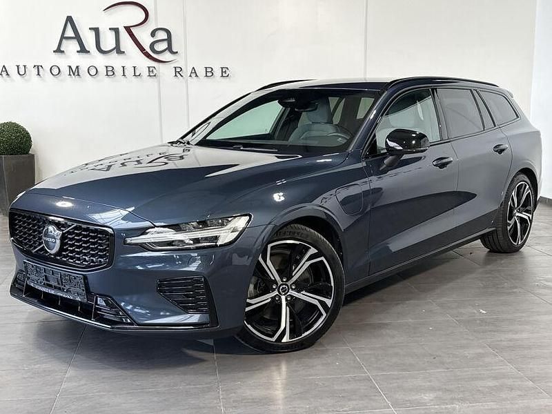 Gebraucht Volvo V60 Plus 398 PS (292 kW) 2022 Denim blue Kombi