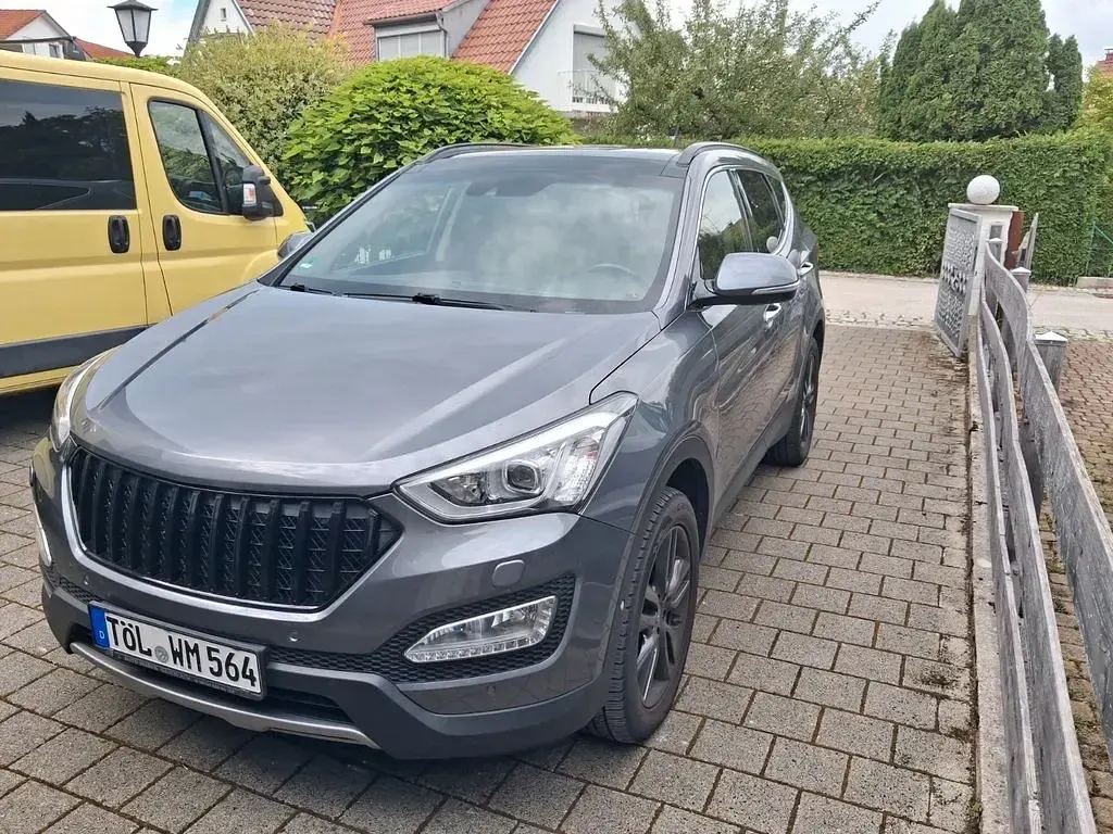 Gebraucht Hyundai Grand Santa Fe Style 200 PS (147 kW) 2015 Grau SUV
