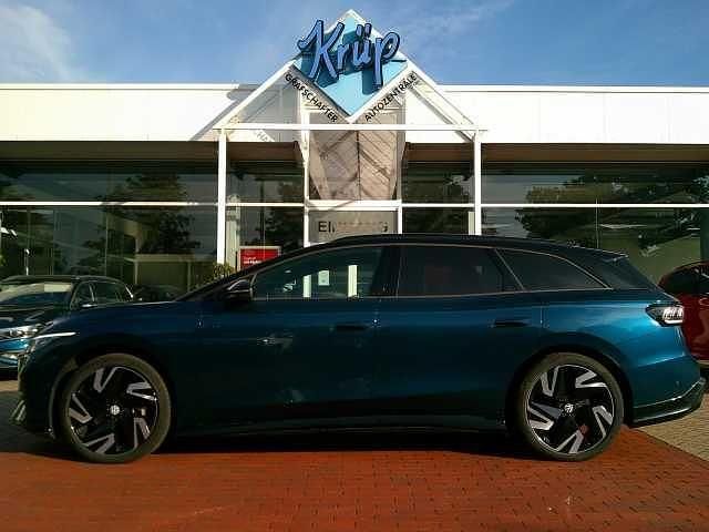 Blau Gebraucht 2025 VW ID.7 GTX Kleinwagen | 51.890 € - Bild 1/4