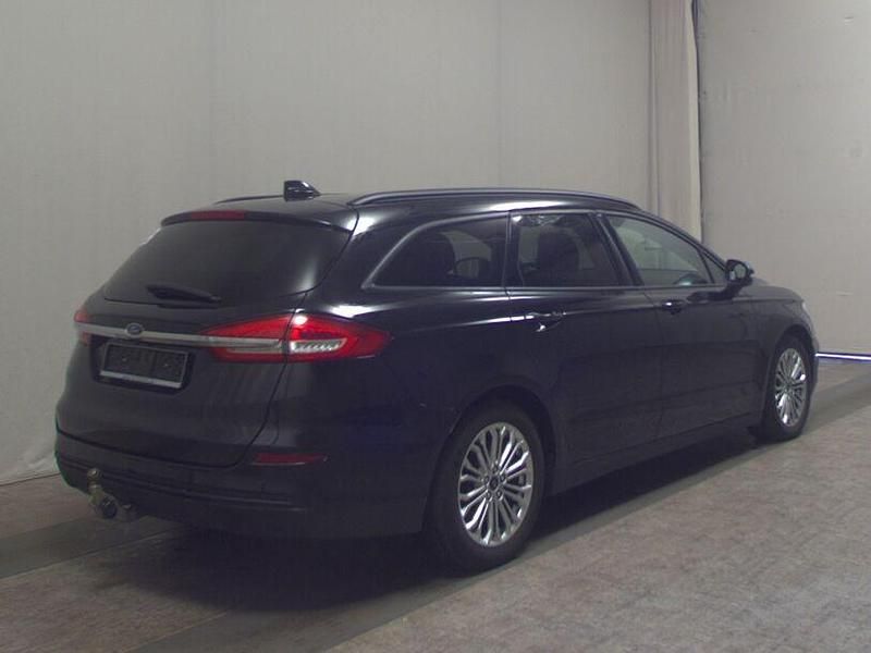 Gebraucht Ford Mondeo Trend 150 PS (110 kW) 2021 Schwarz Kombi