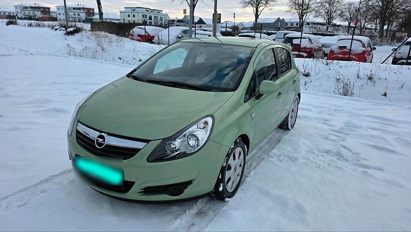 Gebraucht Opel Corsa 101 PS (74 kW) 2010 Grün Kleinwagen
