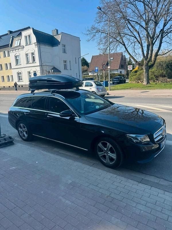 Second-hand Mercedes E250 211 CP (155 kW) 2017 Negru Break