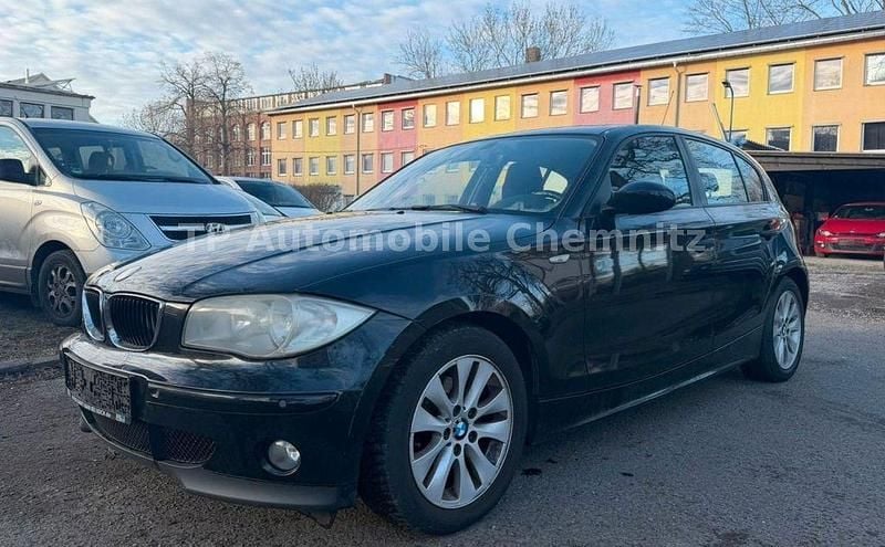 Gebraucht BMW 116 116 PS (85 kW) 2006 Schwarz Kleinwagen