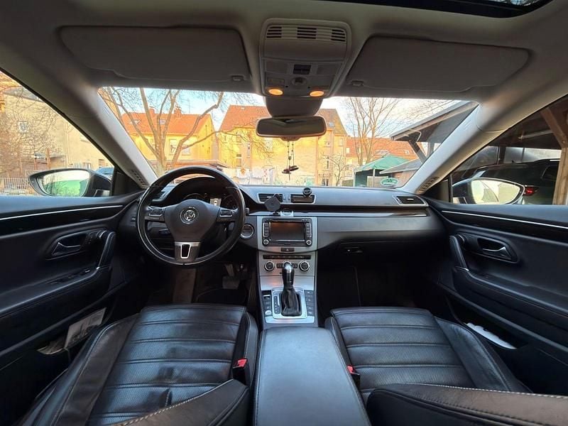 Second-hand VW CC 170 CP (125 kW) 2012 Negru Berlinǎ