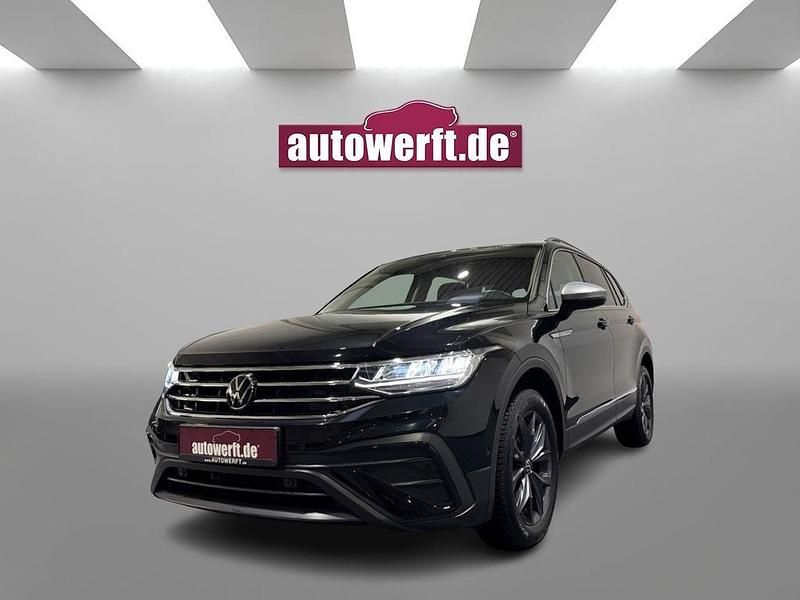 Schwarz Gebraucht 2023 VW Tiguan Allspace Life SUV | 36.900 € (Guter Preis) - Bild 1/4