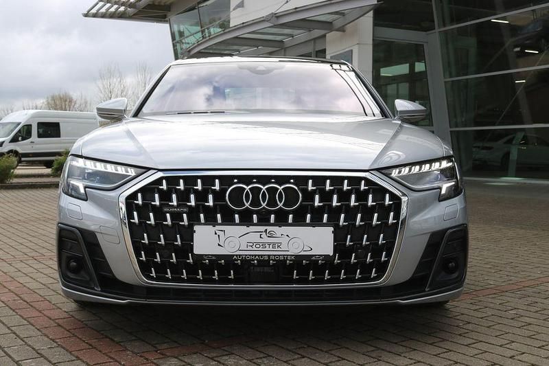 Gebraucht Audi A8L 340 PS (250 kW) 2023 Silber Limousine
